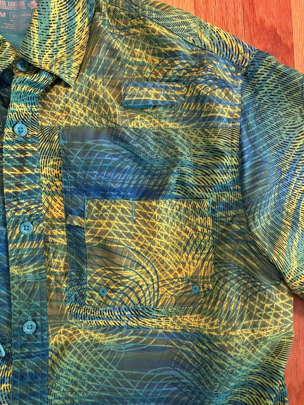 Reel Legends Fishing Shirt Mens Medium Short Sleeve Performance Saltwater II EUC - Picture 7 of 12